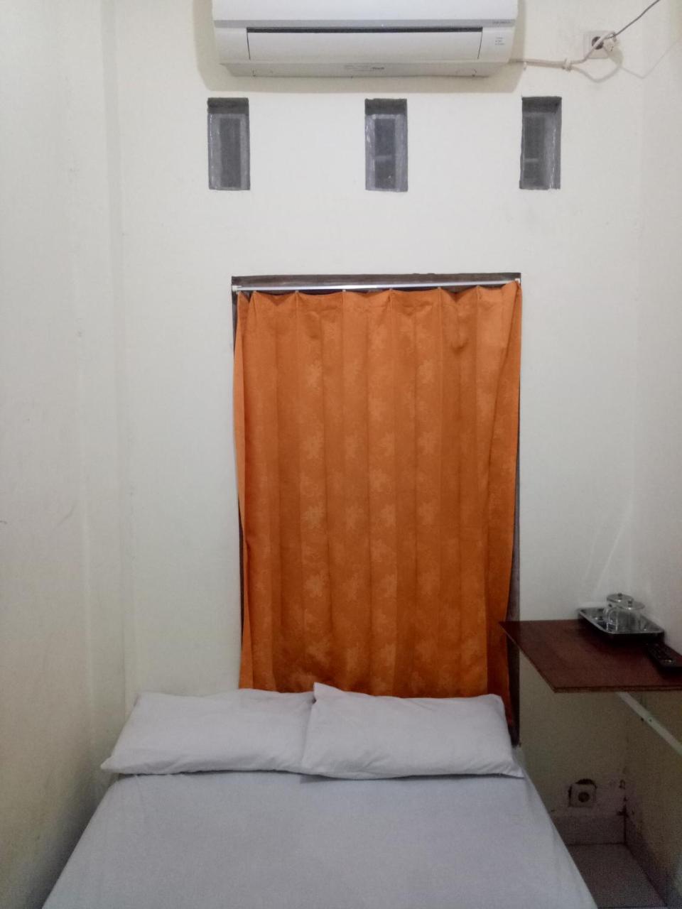 Losmen Fadel Malioboro Jogja Yogyakarta Exterior foto